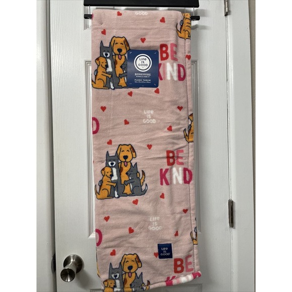 BE KIND Dogs Throw Blanket NWT 50x70” Life Is Good Pink Pet Rescue Adoption NEW - Picture 2 of 6